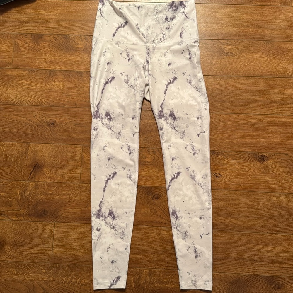OLD NAVY Size M extra high rise power soft leggings